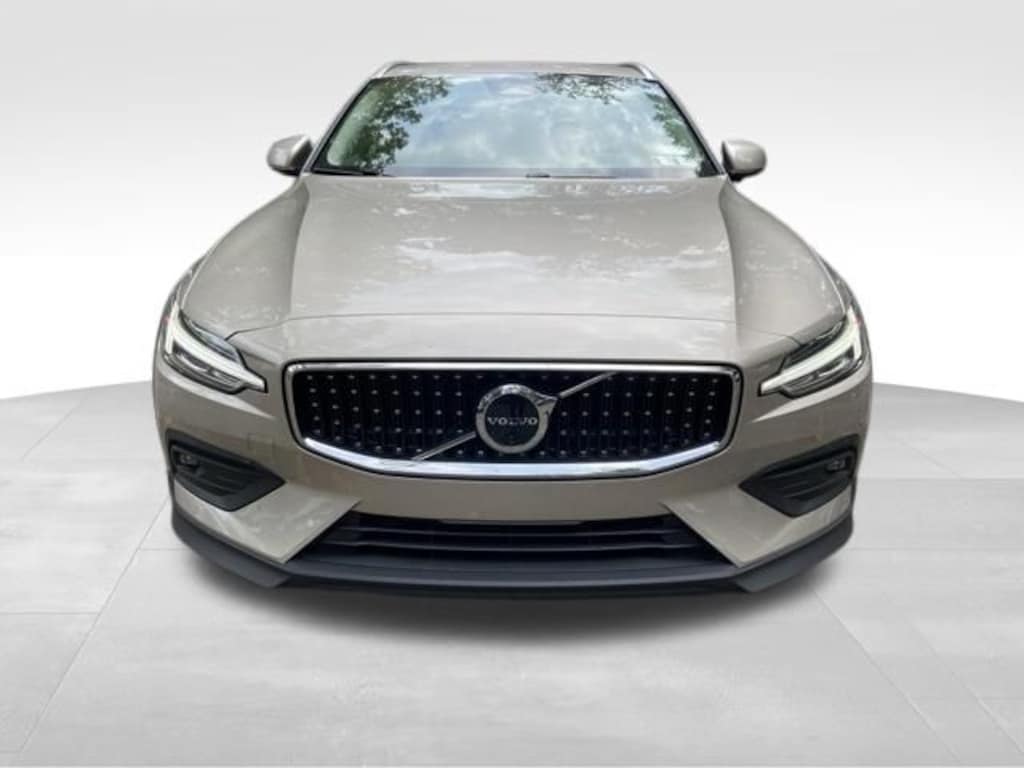 New 2026 Volvo V60 Cross Country B5 Plus Wagon