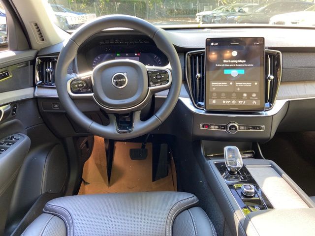 2026 Volvo XC90 Ultra - Photo 13