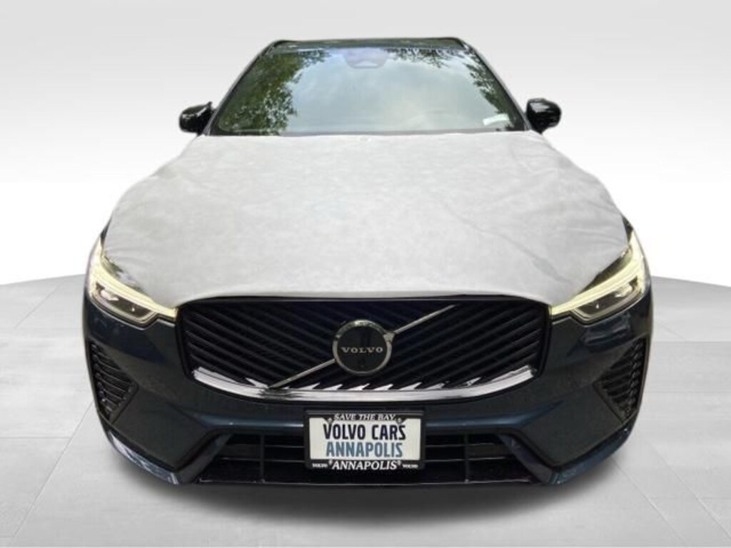 New 2026 Volvo XC60 B5 Plus SUV