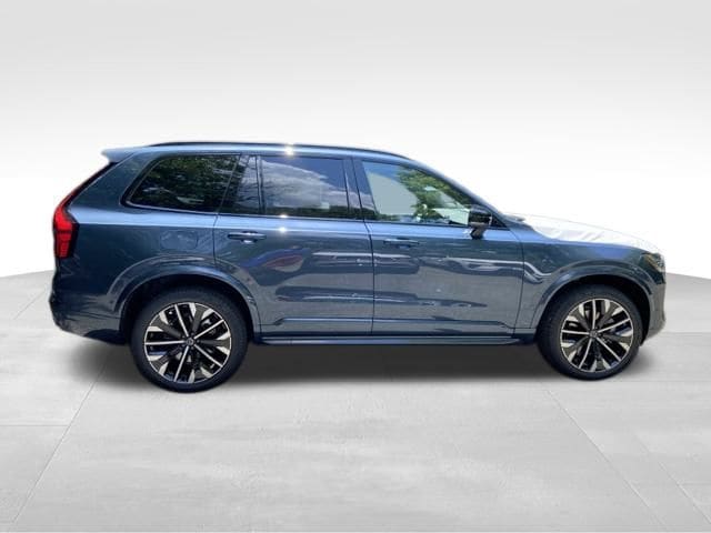 2026 Volvo XC90 Ultra - Photo 8
