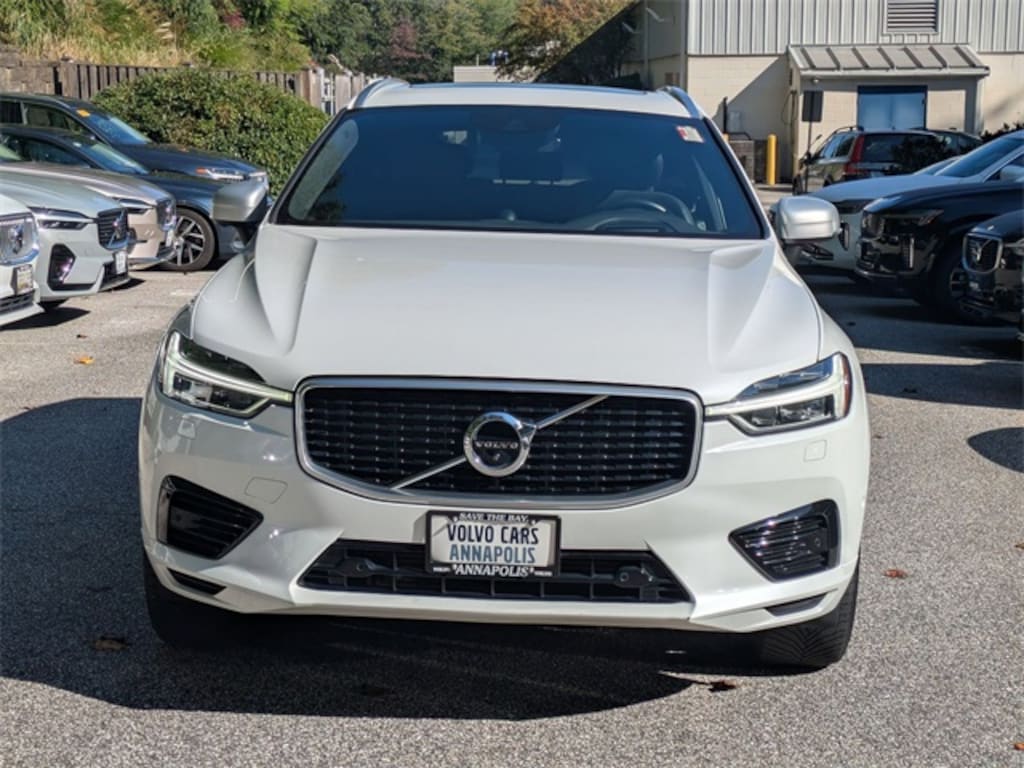 Used 2018 Volvo XC60 Hybrid T8 R-Design SUV