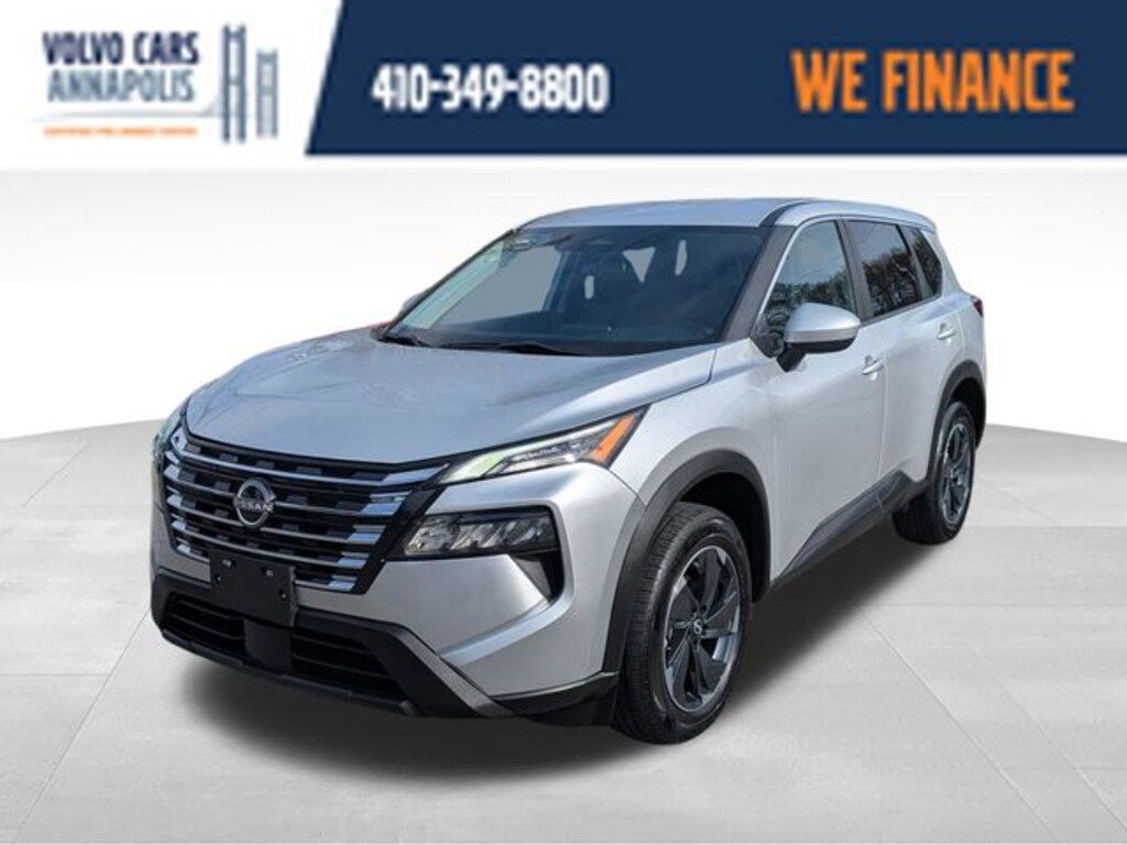 Used 2024 Nissan Rogue SV SUV