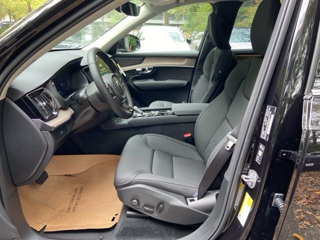 2026 Volvo XC90 Plus - Photo 11