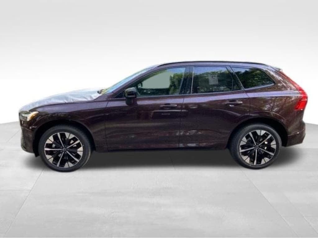 New 2026 Volvo XC60 B5 Plus SUV