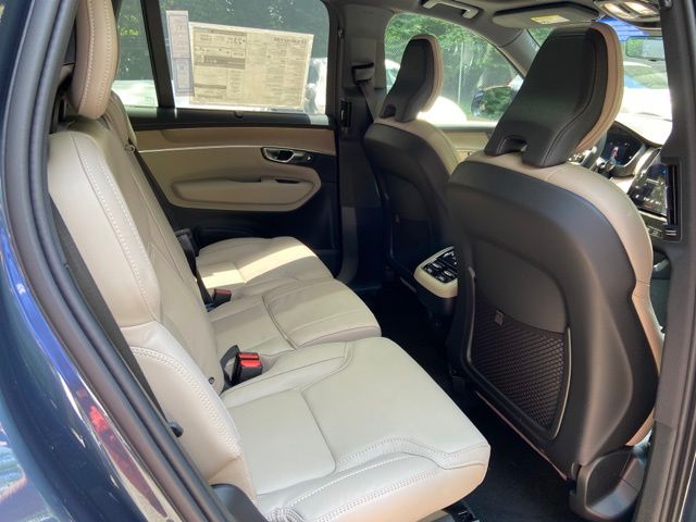 2026 Volvo XC90 Ultra - Photo 17
