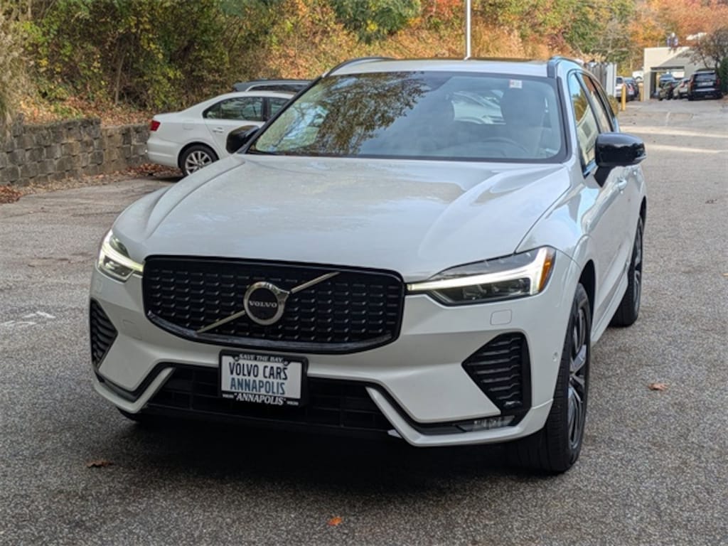 Certified 2023 Volvo XC60 B5 AWD Plus Dark SUV