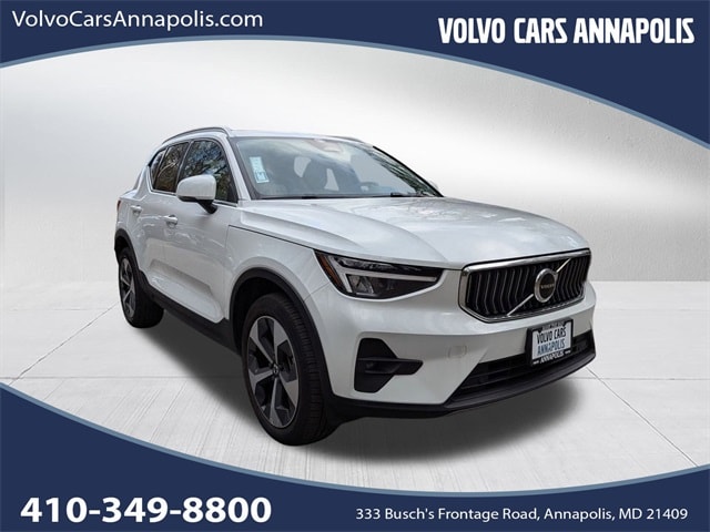 2023 Volvo XC40 Plus's photo