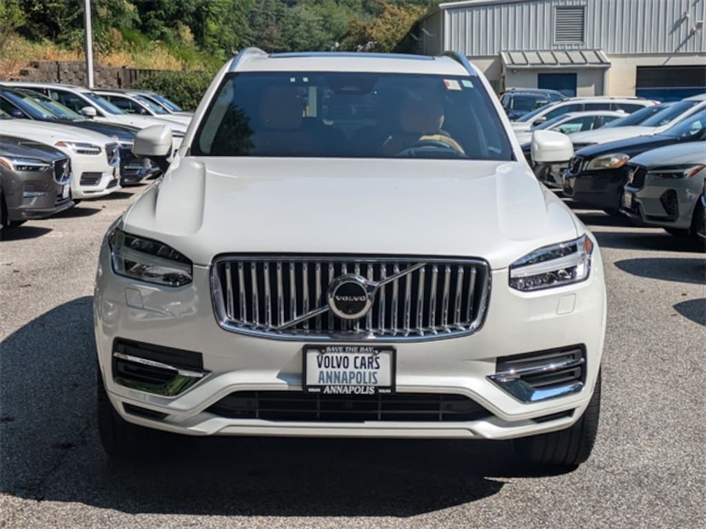 Certified 2024 Volvo XC90 plug-in hybrid T8 Ultimate Bright 7-Seater SUV