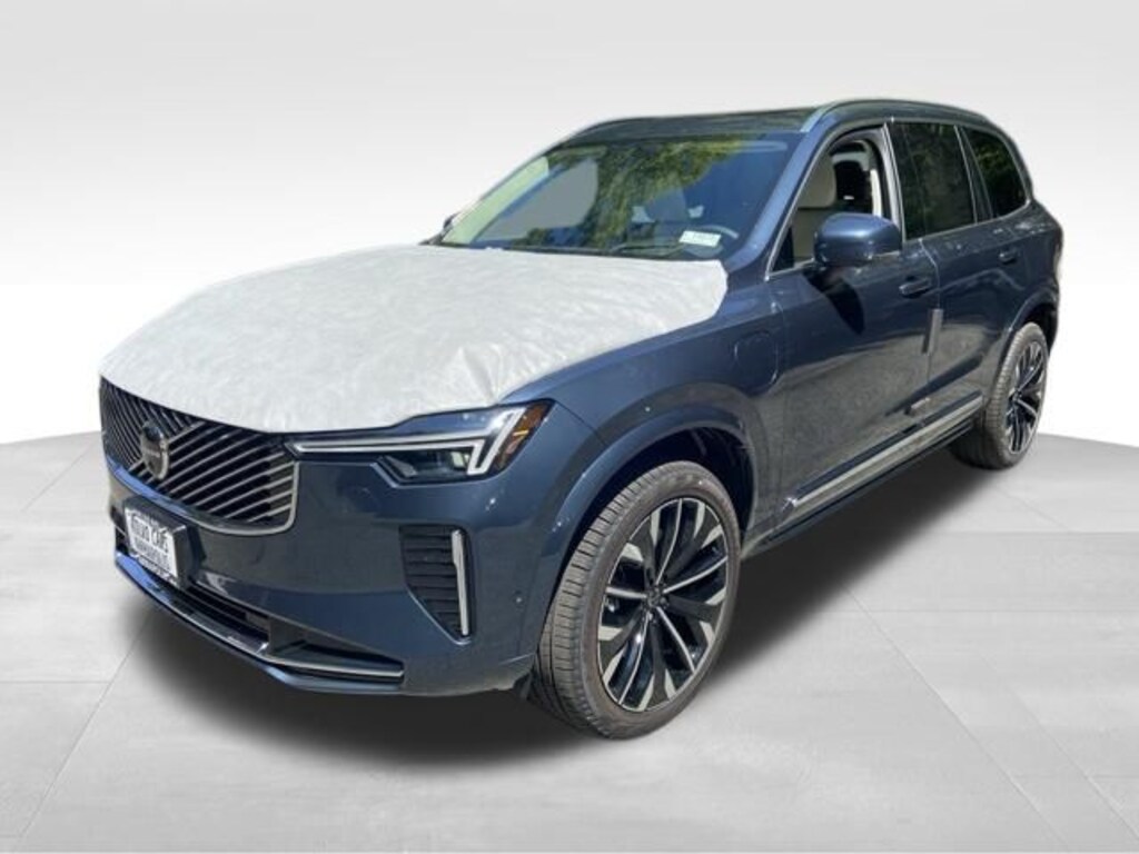 New 2026 Volvo XC90 plug-in hybrid T8 Ultra 7-Seater SUV