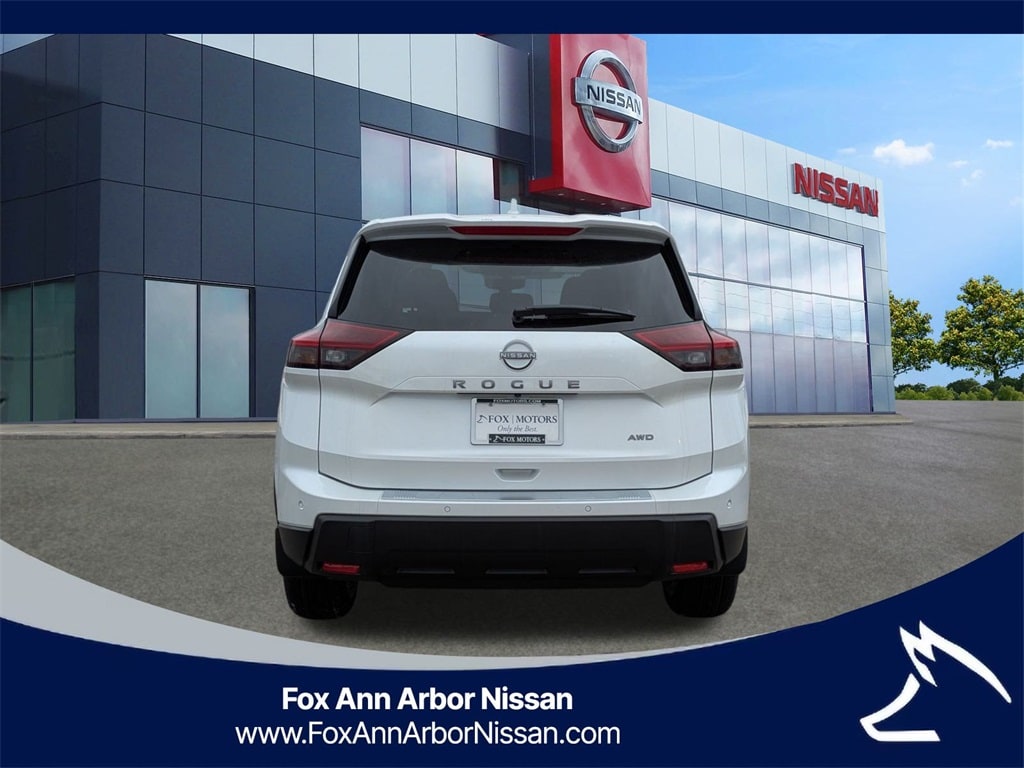 New 2026 Nissan Rogue SV SUV