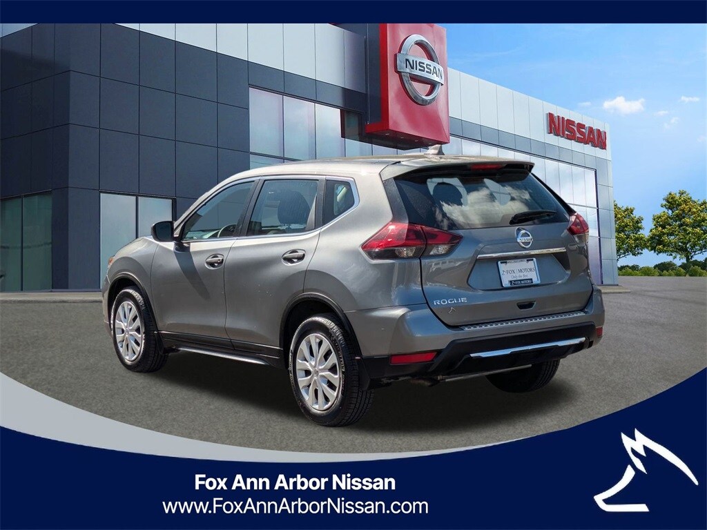 2020 Nissan Rogue S photo 3