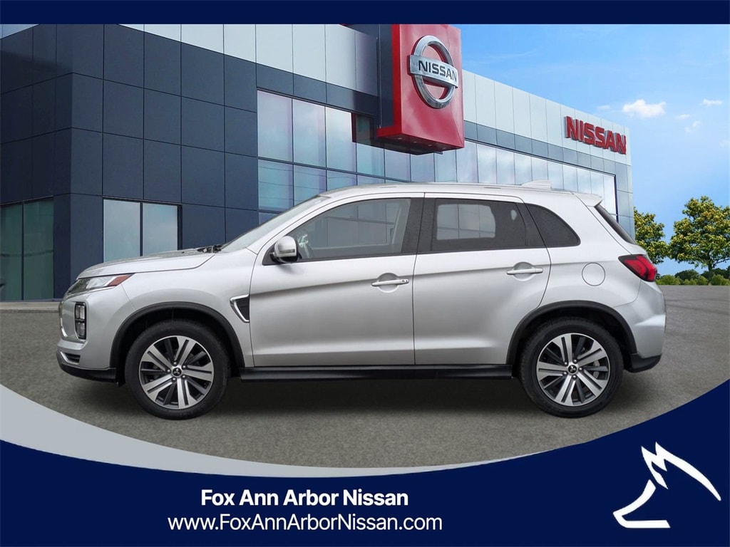 Used 2021 Mitsubishi Outlander Sport SE with VIN JA4APVAUXMU015581 for sale in Ann Arbor, MI