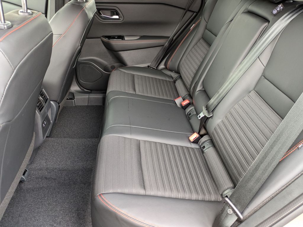 2025 Nissan Rogue Rock Creek - Photo 12