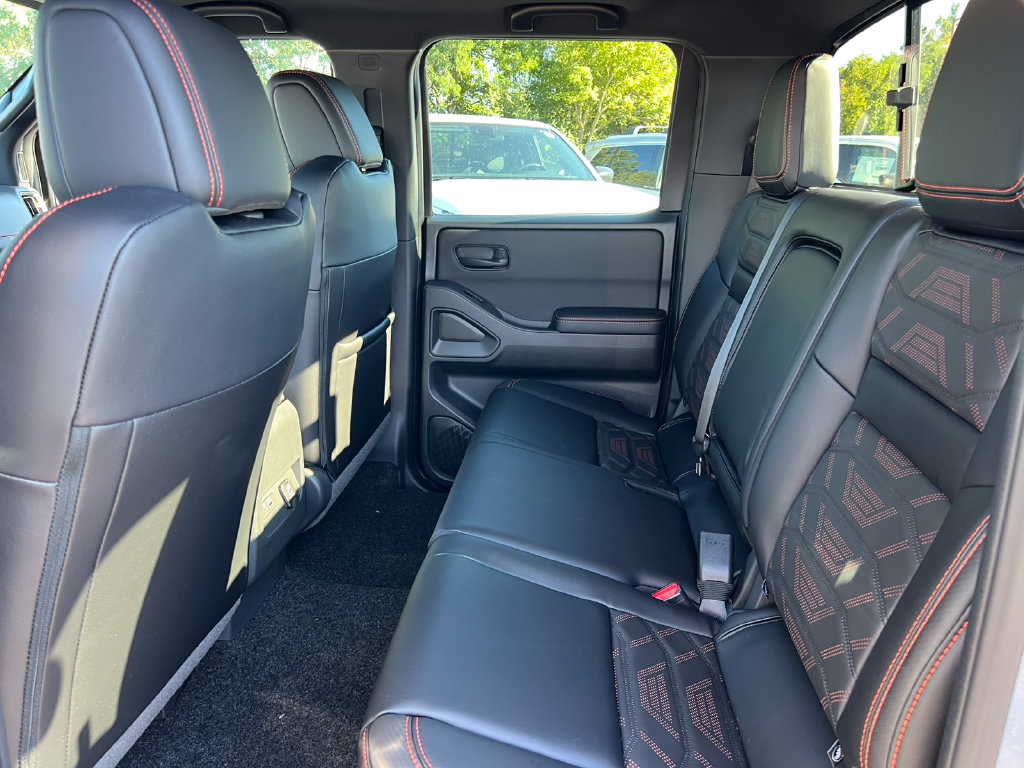 New 2026 Nissan Frontier PRO-4X w/R Package Truck Crew Cab