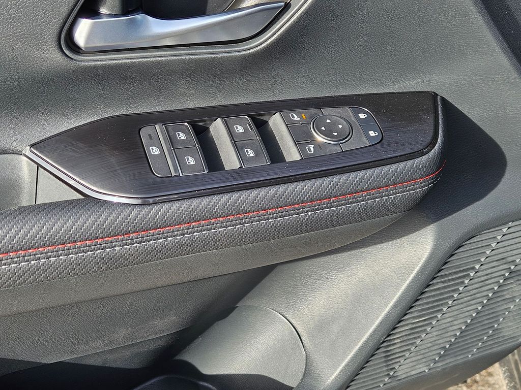 2026 Nissan KICKS SR AWD - Photo 17