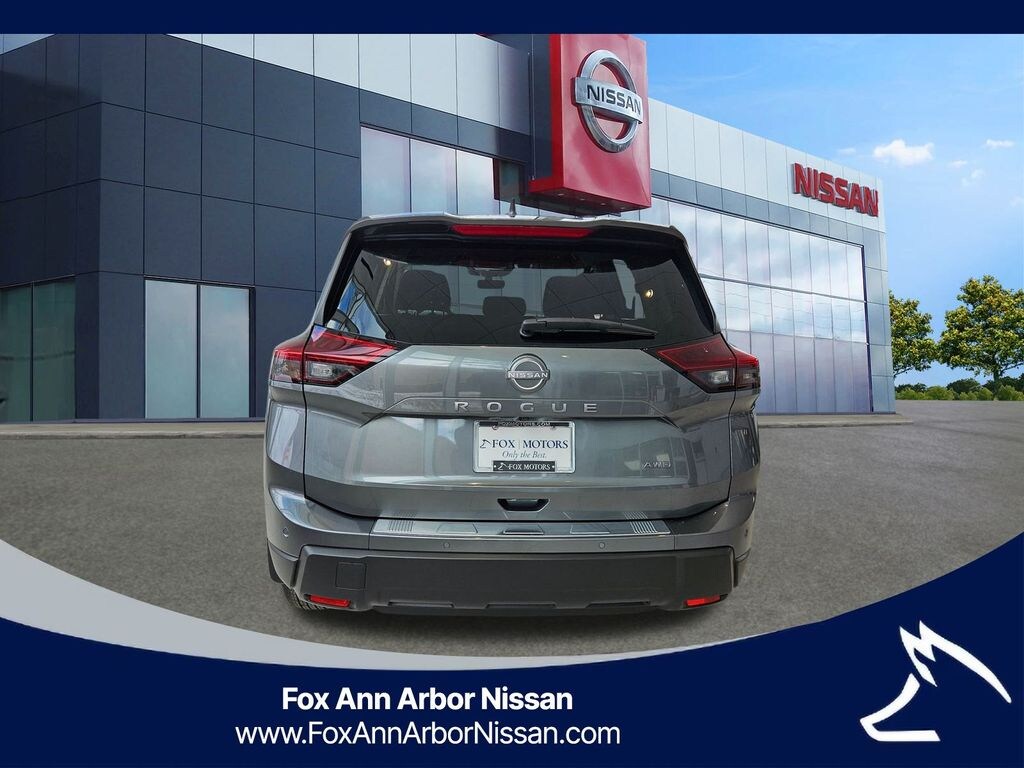 New 2026 Nissan Rogue SV SUV