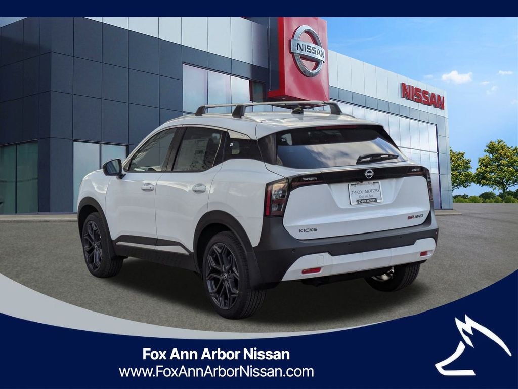 New 2026 Nissan Kicks SR SUV