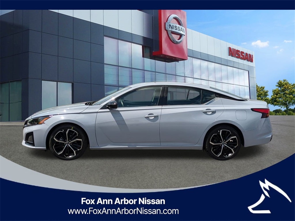 Certified 2023 Nissan Altima SR with VIN 1N4BL4CV8PN360926 for sale in Ann Arbor, MI