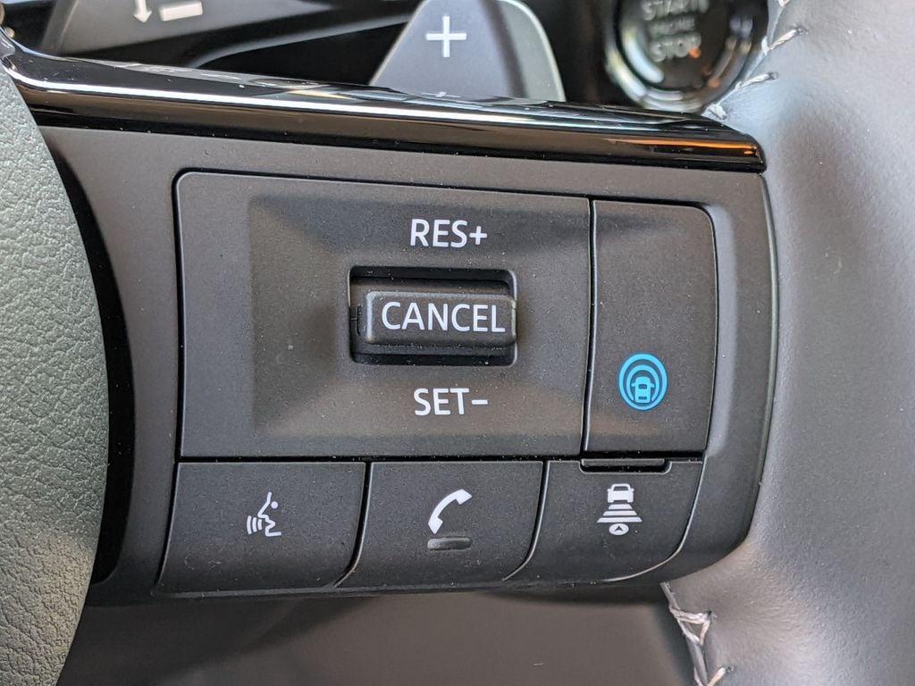 2025 Nissan Pathfinder SL - Photo 17