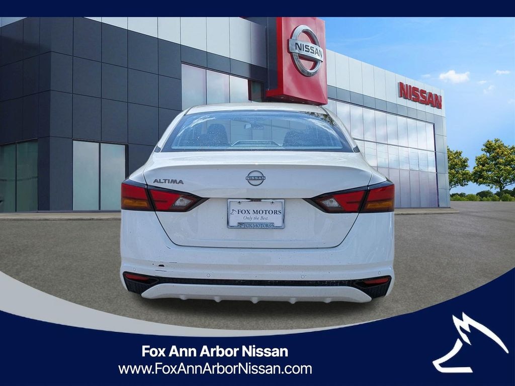 Used 2024 Nissan Altima 2.5 S Sedan