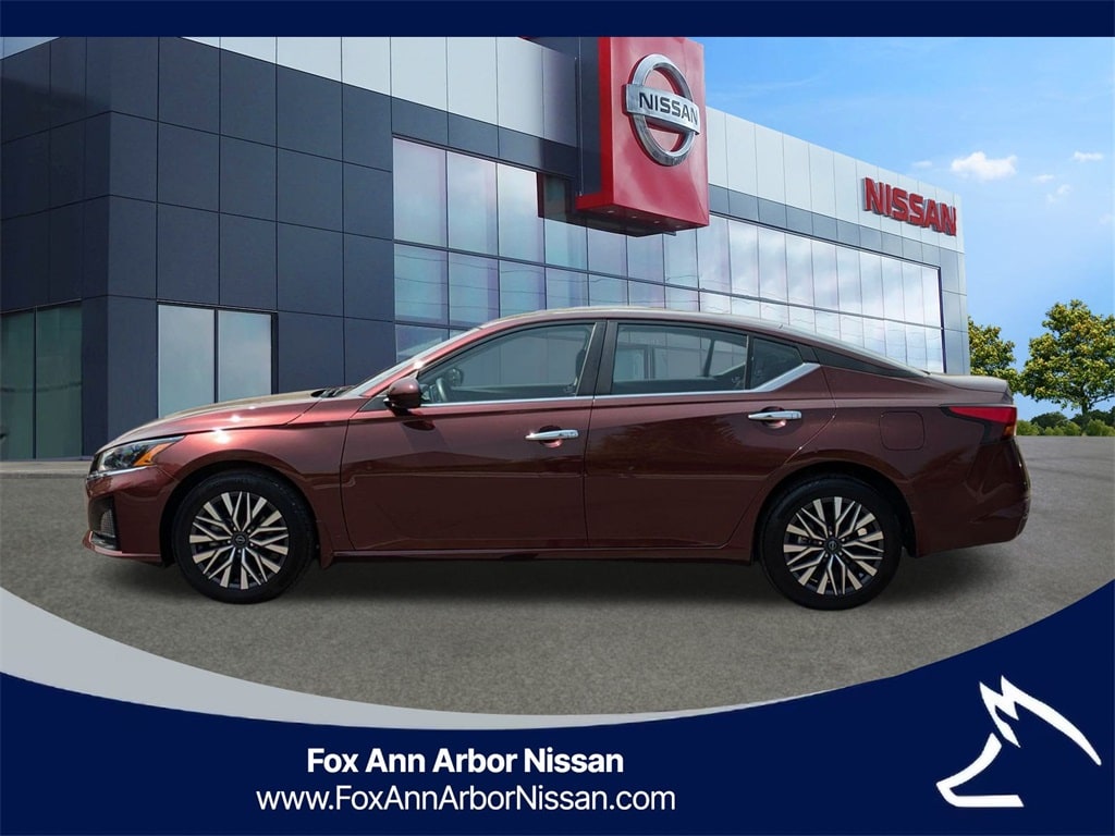 Certified 2023 Nissan Altima SV with VIN 1N4BL4DW8PN412868 for sale in Ann Arbor, MI