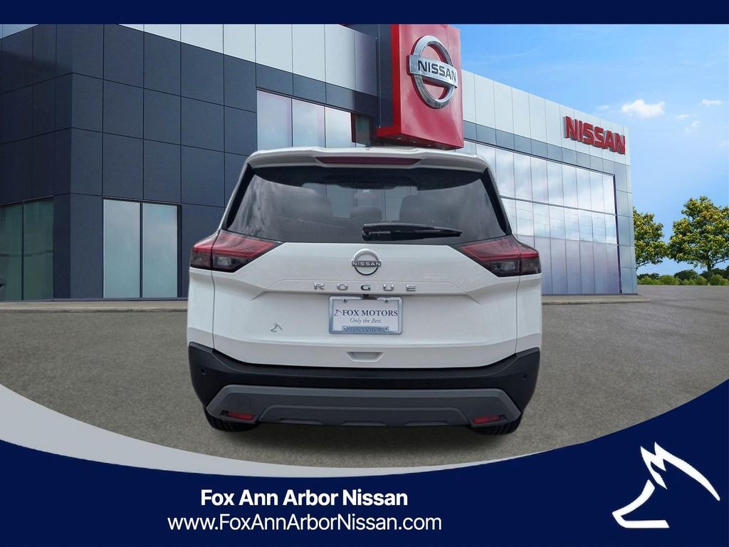 Used 2023 Nissan Rogue S SUV