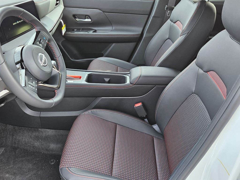 2026 Nissan KICKS SR AWD - Photo 11