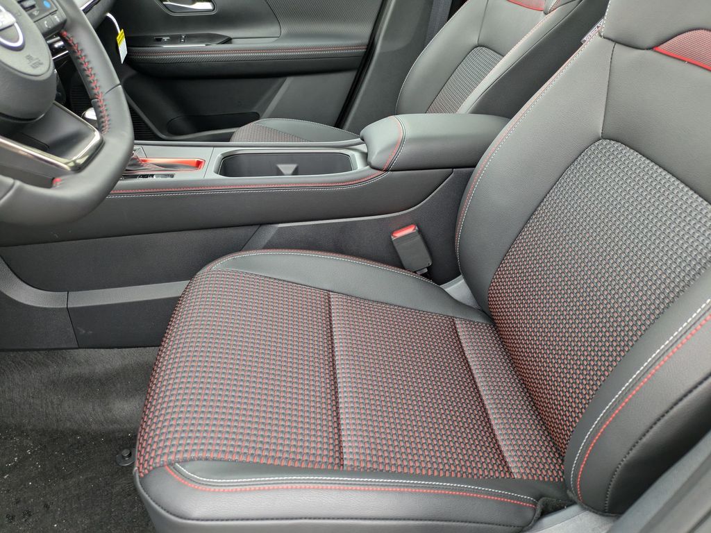 2026 Nissan KICKS SR AWD - Photo 13