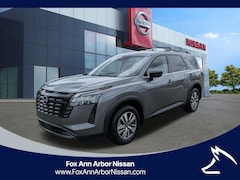 2026 Nissan Pathfinder SL SUV