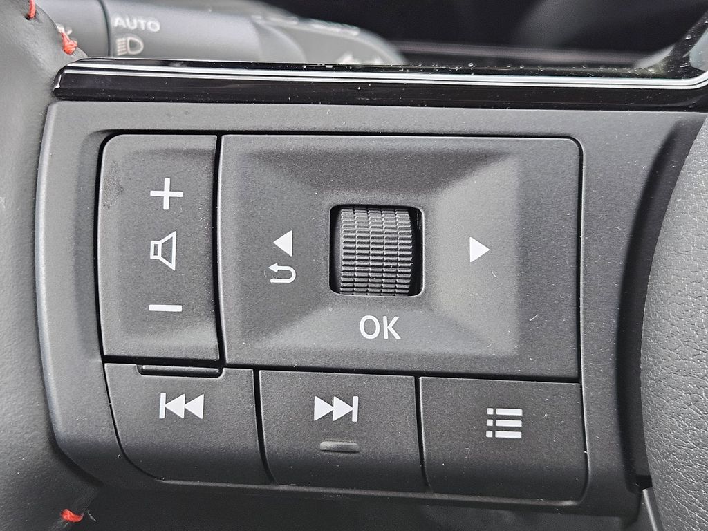 2026 Nissan KICKS SR AWD - Photo 18