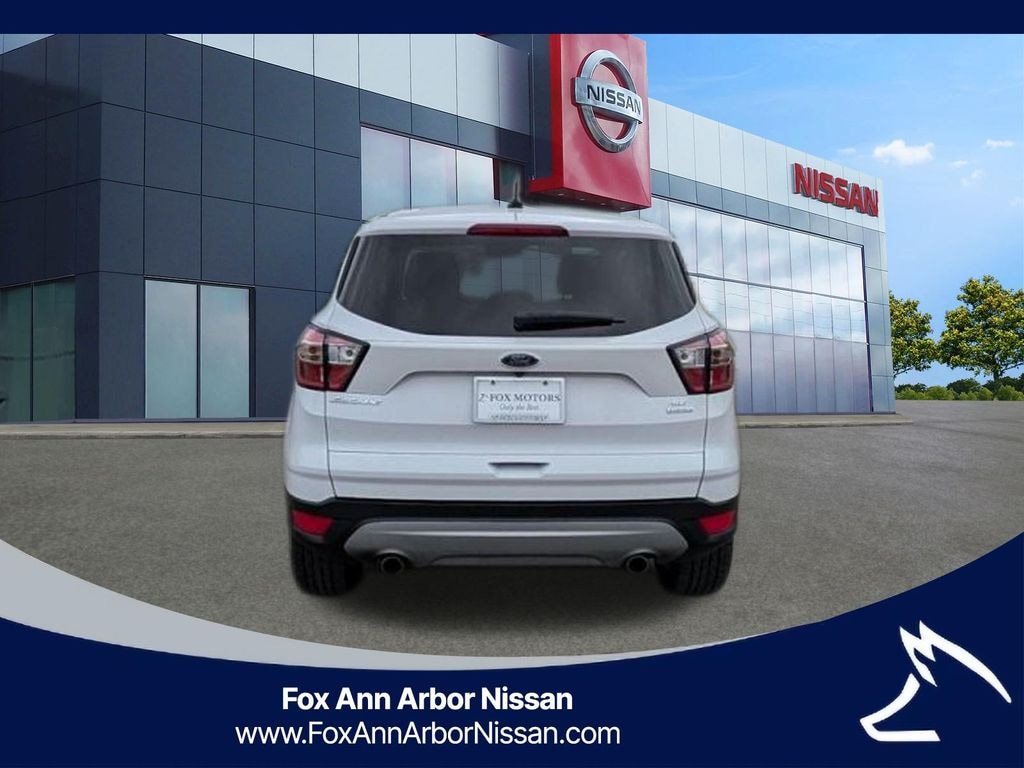 Used 2017 Ford Escape SE SUV