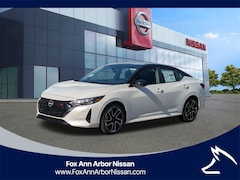 2025 Nissan Sentra SR Sedan