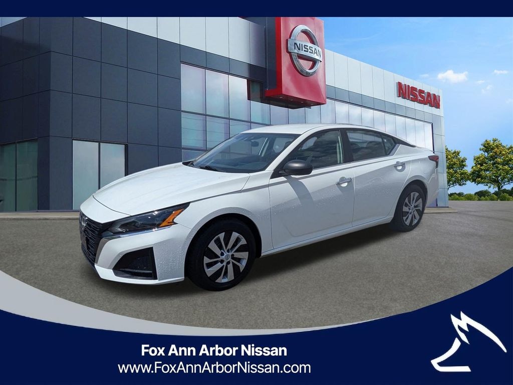 Used 2024 Nissan Altima 2.5 S Sedan