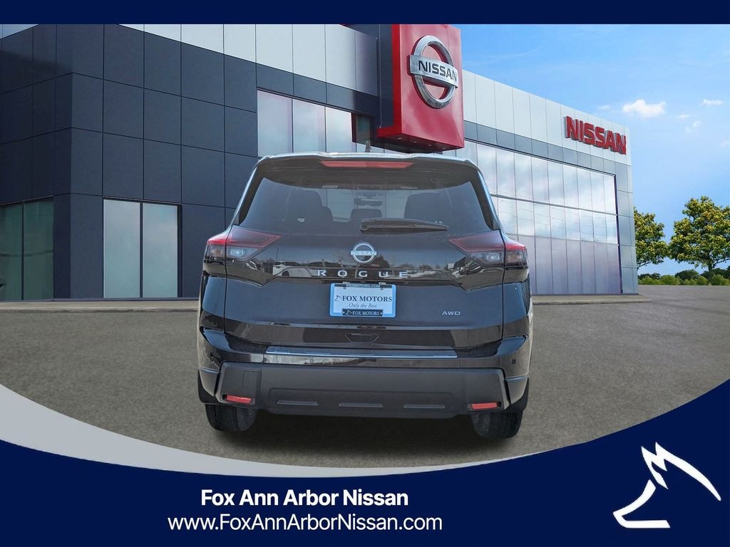 New 2026 Nissan Rogue SV SUV