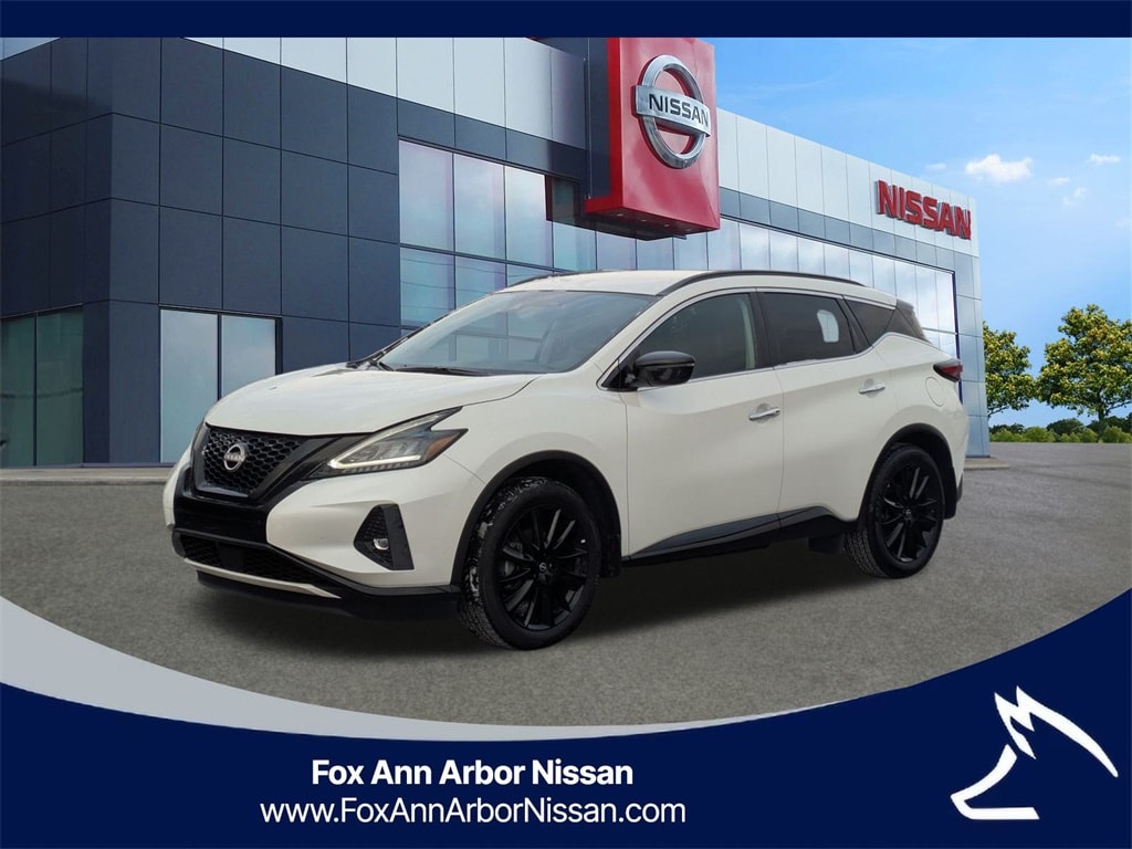 2024 Nissan Murano SV's photo