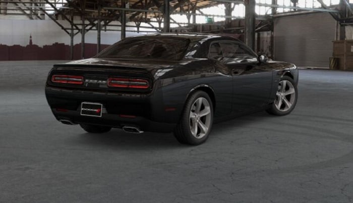 2016_Dodge_Challenger_RT_Rear.jpg