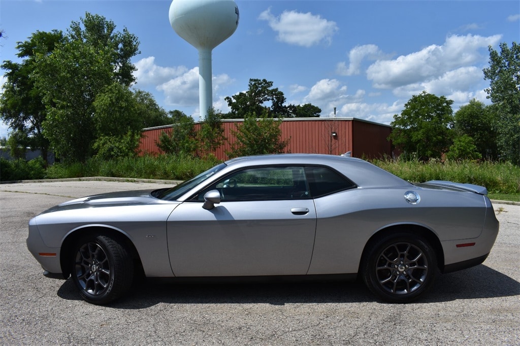 Used 2018 Dodge Challenger GT with VIN 2C3CDZGG5JH144542 for sale in Antioch, IL