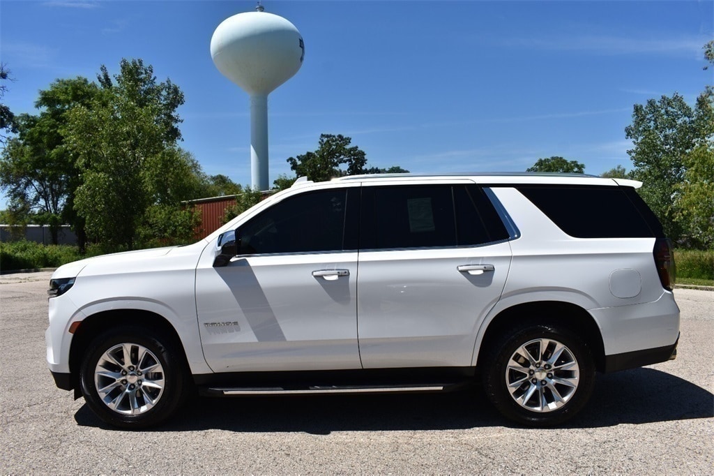 Used 2023 Chevrolet Tahoe Premier with VIN 1GNSKSKD9PR301586 for sale in Antioch, IL