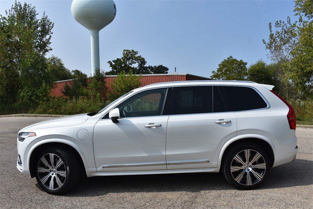 Used 2021 Volvo XC90 Inscription with VIN YV4BR0CL1M1721297 for sale in Antioch, IL