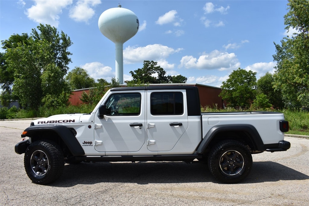Used 2023 Jeep Gladiator Rubicon with VIN 1C6JJTBG8PL543836 for sale in Antioch, IL