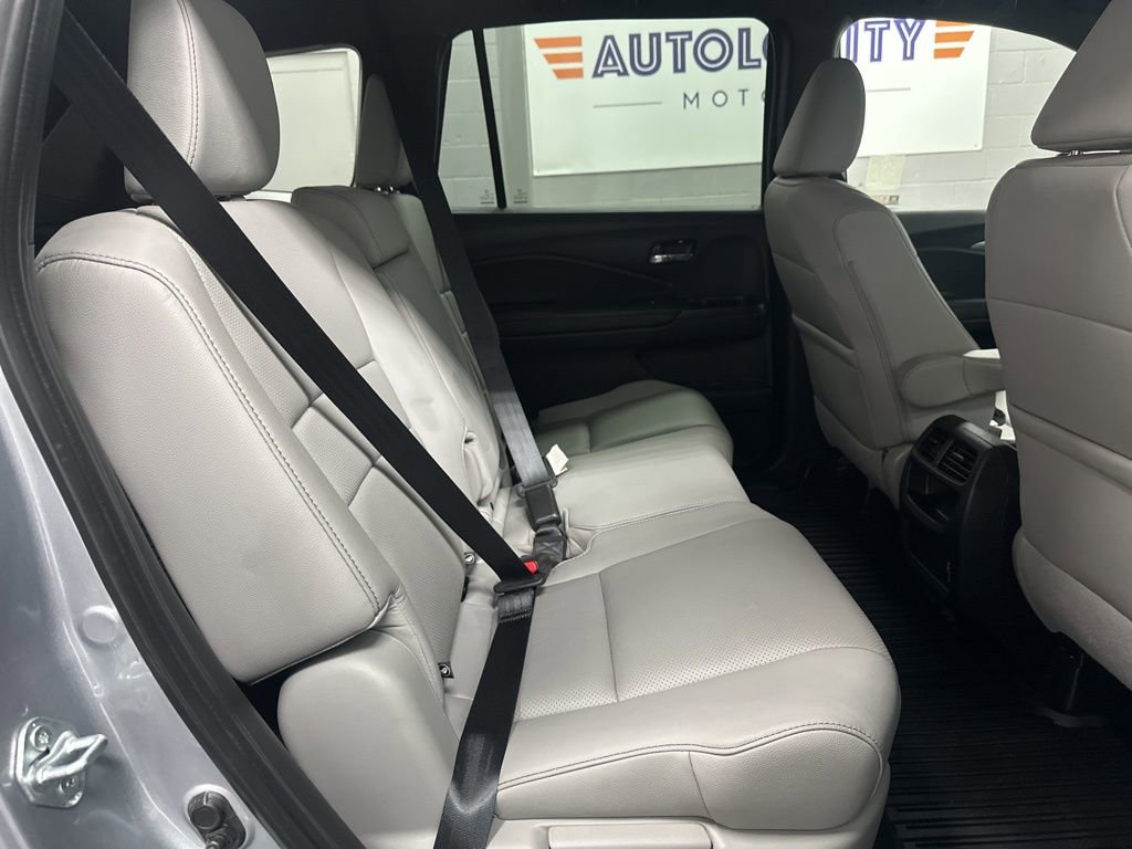 2023 Honda Passport EX-L - Photo 39