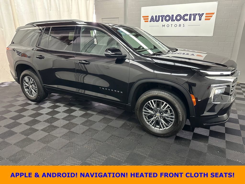 Used 2025 Chevrolet Traverse AWD LT SUV