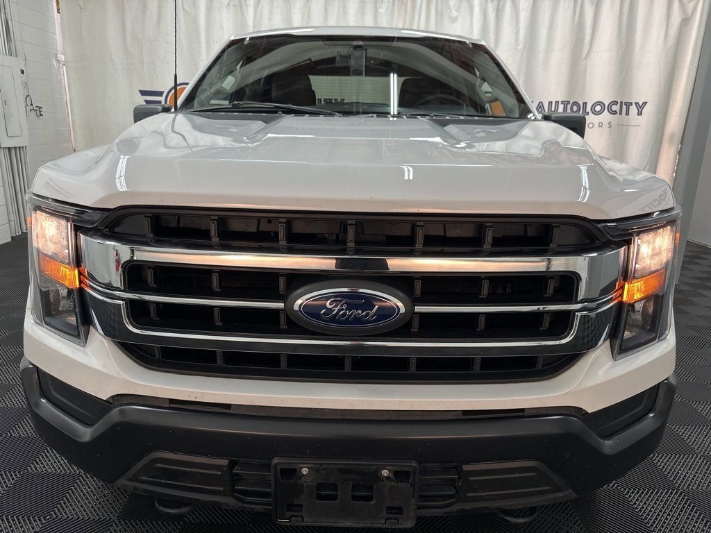 2021 Ford F-150 XL photo 3