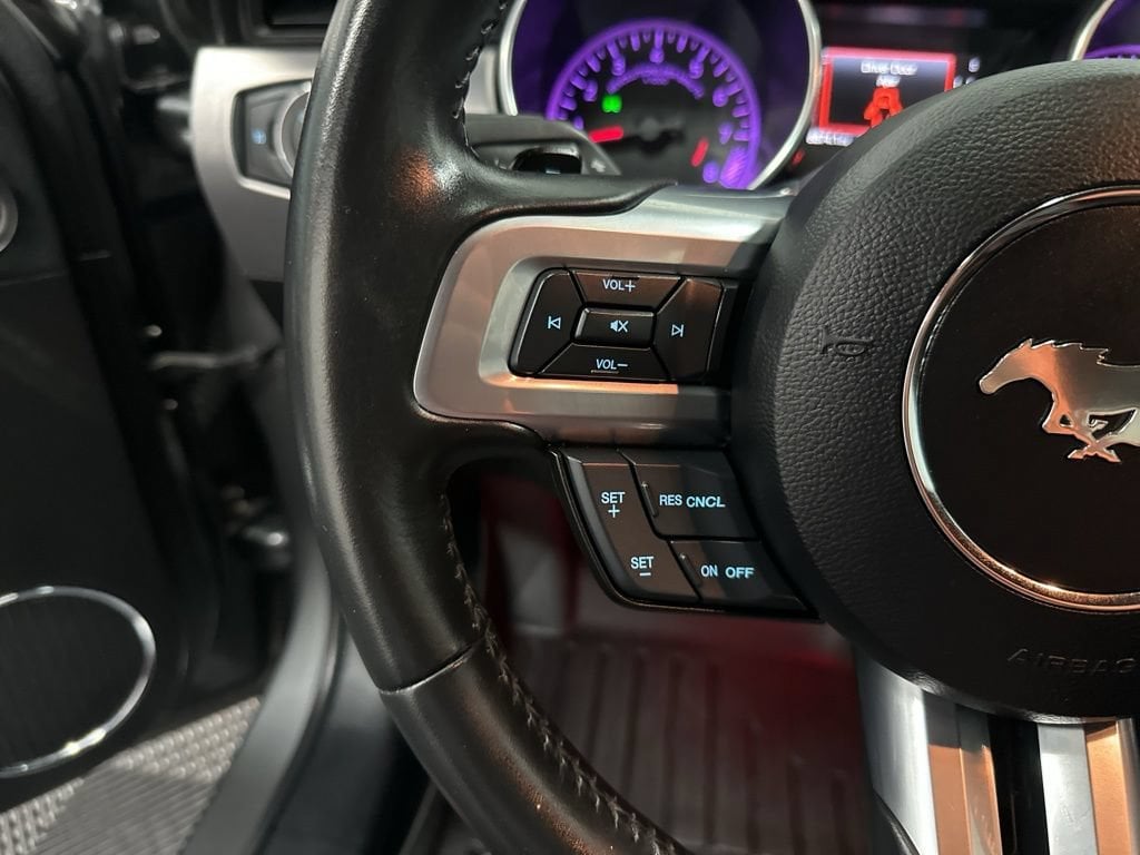 2022 Ford Mustang GT Premium - Photo 17