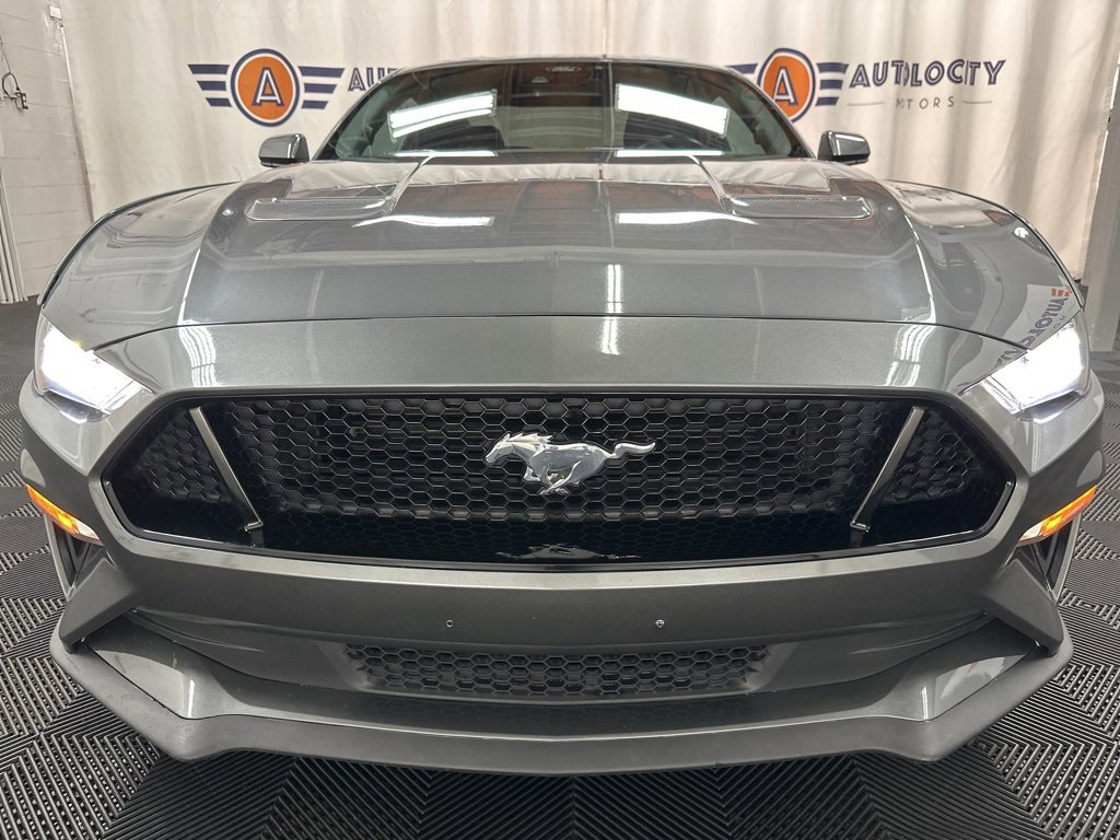 2022 Ford Mustang GT Premium photo 3