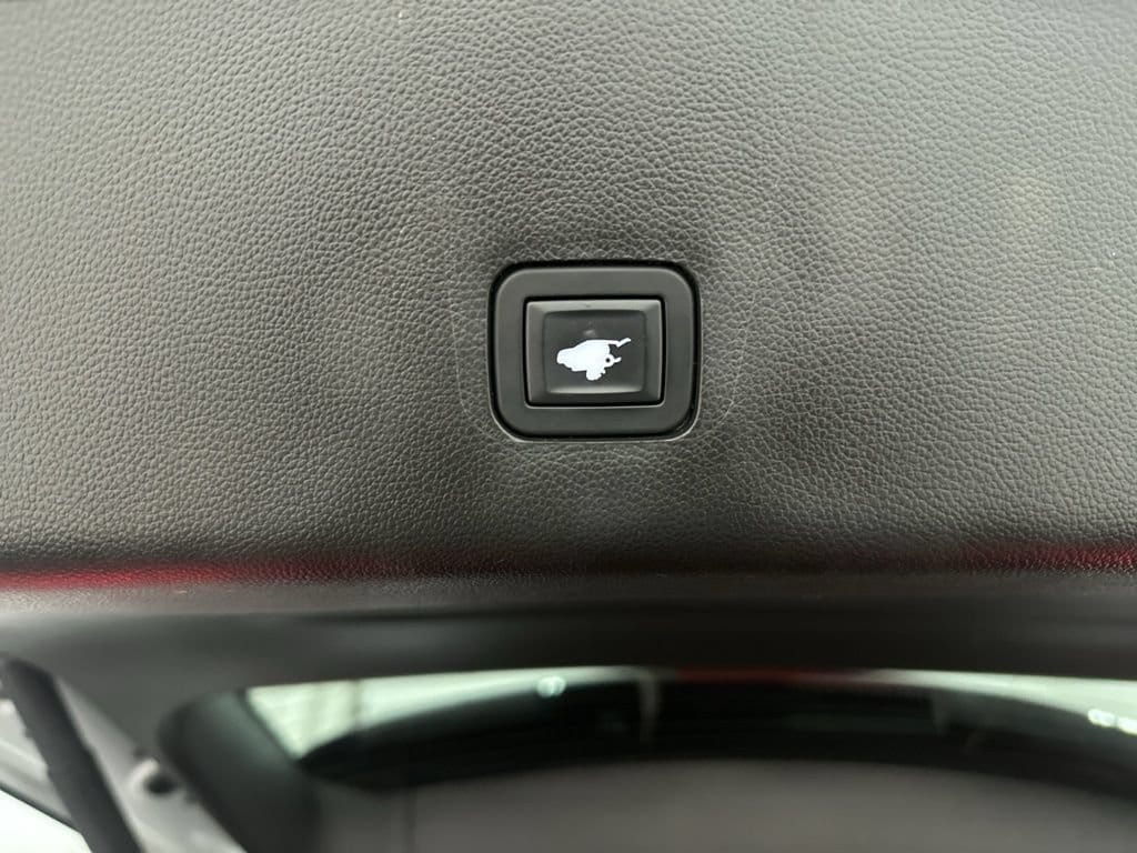 2021 Chevrolet Traverse RS - Photo 43