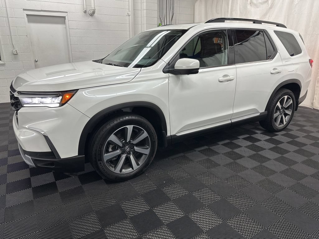 2024 Honda Pilot Elite - Photo 2