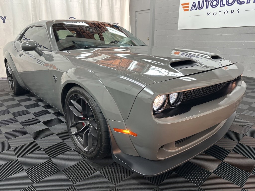 2019 Dodge Challenger SRT8 Hellcat Widebody photo 2