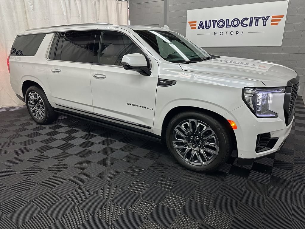 Used 2024 GMC Yukon XL Denali Ultimate SUV