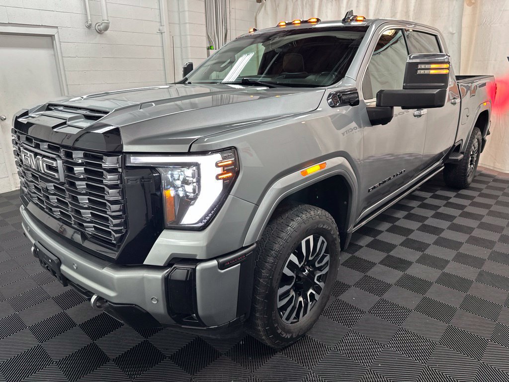 Used 2025 GMC Sierra 3500 HD Denali Ultimate Truck Crew Cab